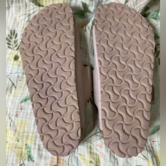 Birkenstock Big Buckle Light Pink Arizona Leather Sandals - Picture 6 of 6